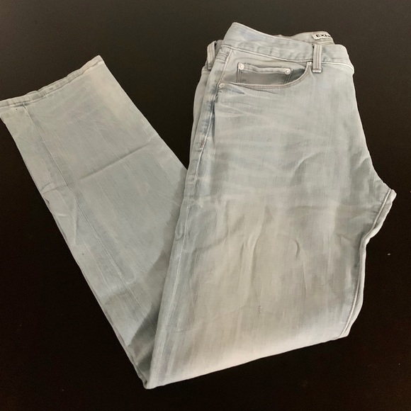 32x32 Skinny Light Wash Jeans - Picture 1 of 1